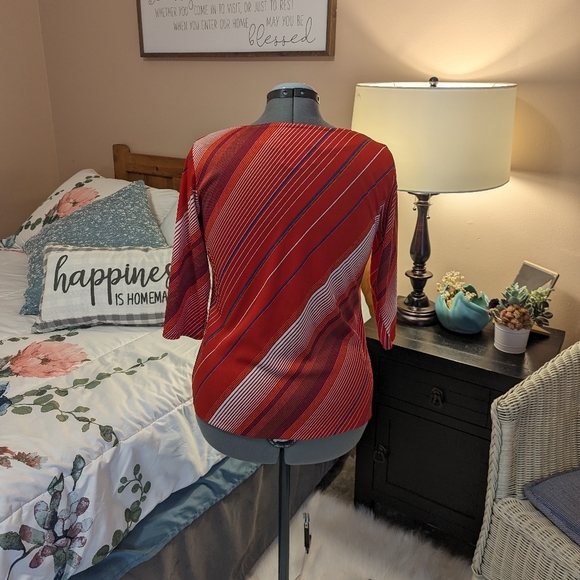 Vintage bright red asymmetrical striped 60's top - Picture 11 of 11